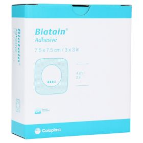 BIATAIN Schaumverband 7,5x7,5 cm selbst haftend – PZN 11560452 (PZN 11560452) из Германии